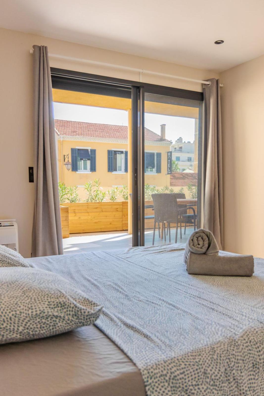 Residence Le Provence Льо Лаванду Екстериор снимка